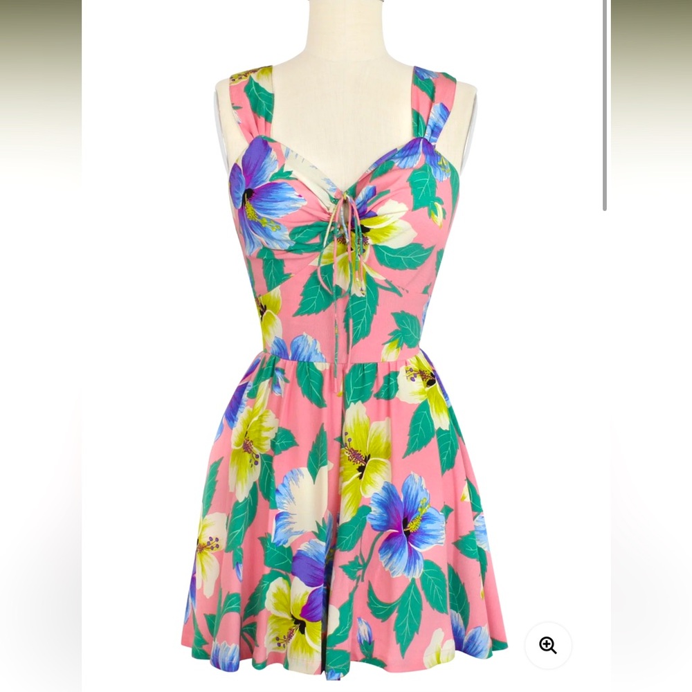 Trashy Diva Hibiscus L’amour romper size 14